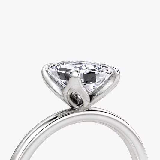 1.5ct Emerald Engagement Ring